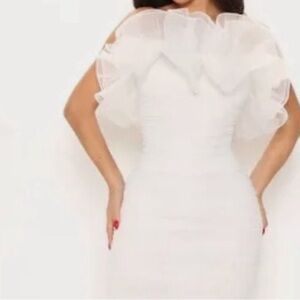 Fashion nova ruffle mami mini dress never worn